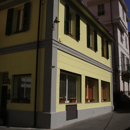 Pensionat Casa Zeffirino 4*